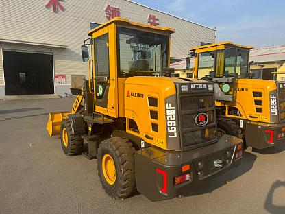 Фронтальный погрузчик LGZT LG928 